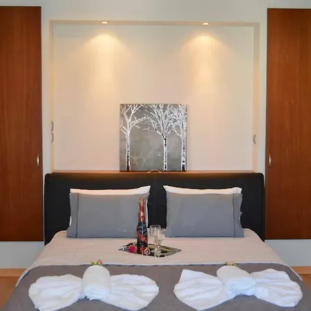 Venia's House Апартаменты Скала-Потамиас