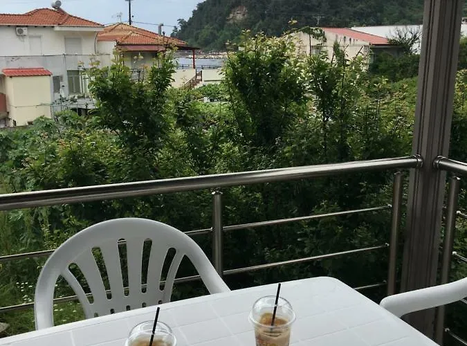 Venia's House Апартаменты *