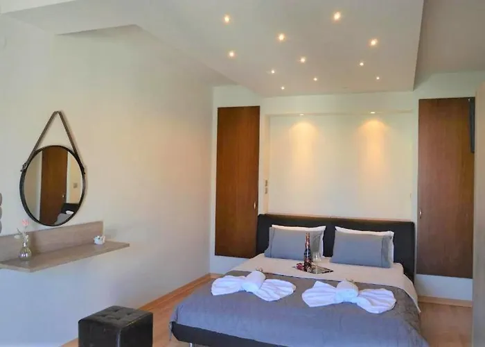 Venia's House Апартаменты *